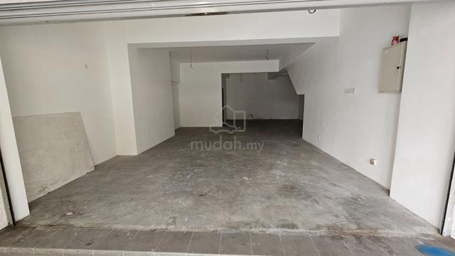 Ground Floor Shop Lot Near MRT Kayu Ara - Glomac Centro 1