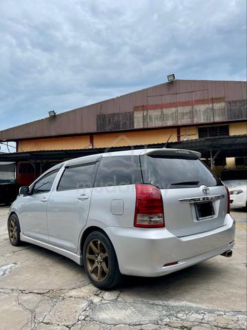 2007 Toyota WISH 1.8 G FACELIFT (A) - 4