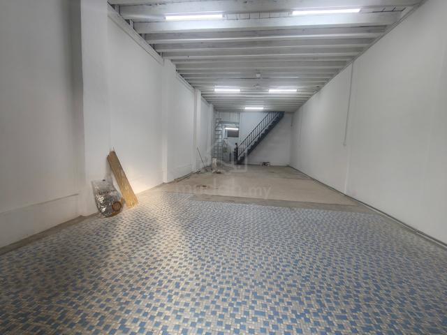 2 storey Shop for rent Pt Jawa, Muar 1