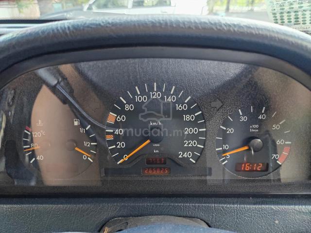 1997 Mercedes Benz C200 (CKD) 2.0 (A) - 4