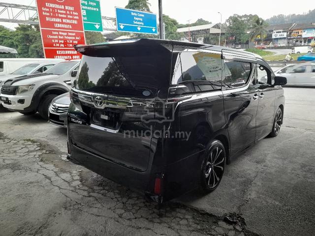 2017/2020 Toyota VELLFIRE 2.5 ZG DBA-AGH30W (A) - 4