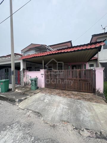 Penang Nibong Tebal Partially Furnished Cluster House For Rent 1