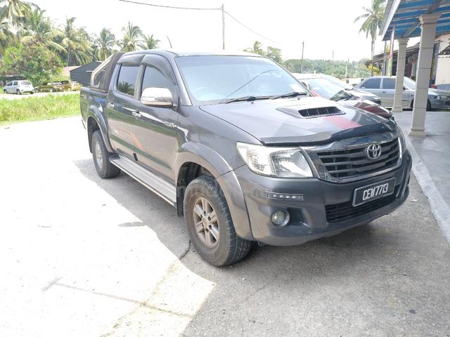 2015 Toyota HILUX 2.5 G TRD SPORTIVO MY14 KUN25R - 1