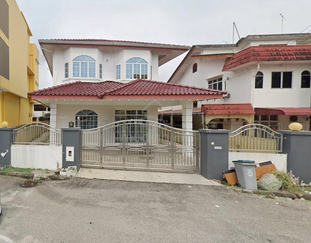 Banglow House near Jalan Besar Jalan Daub MUAR 1