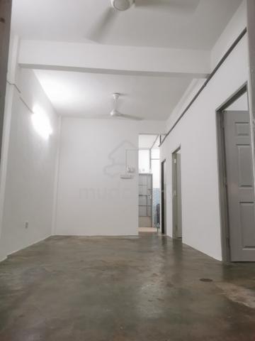 Taman Menglembu Impiana Adril, Lahat, Perak 1