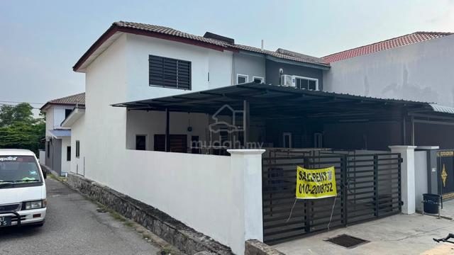rumah 2 tingkat Bakawali untuk disewa bukit beruntung 1