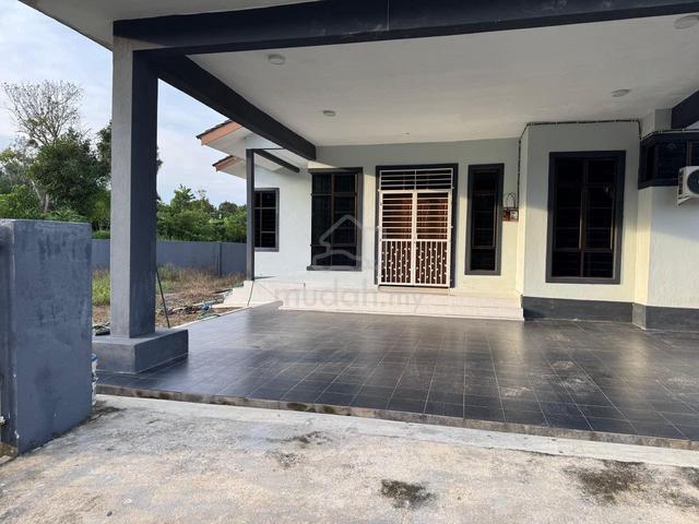 SEMI D Cantik Murah KG bari Kecil SETIU Terengganu 1