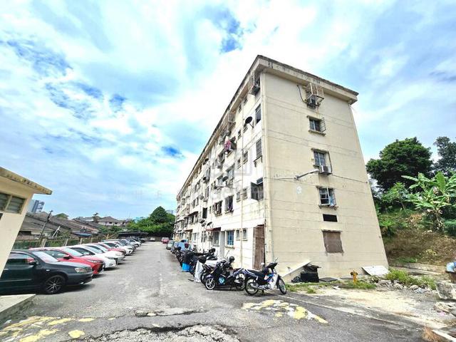 Sanjung Apartment 1