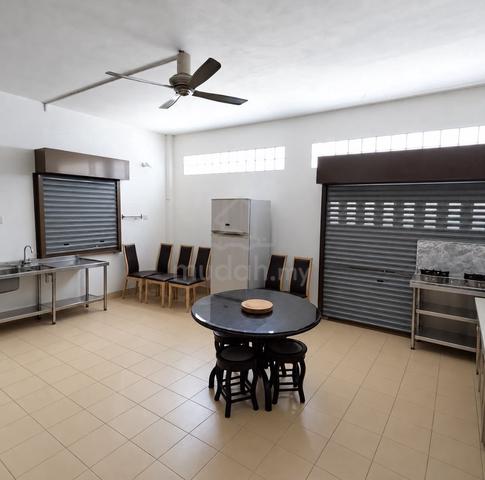 2-Storey Corner Terraced House @ Taman Selat Butterworth For Rent 1
