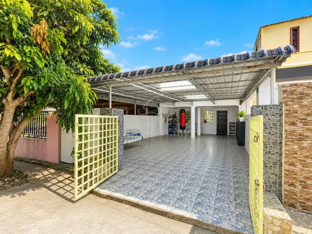 2 Storey Nilai Perdana | Facing open & Freehold Non Bumi Lot 1