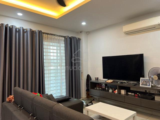 Double storey terraced house 1