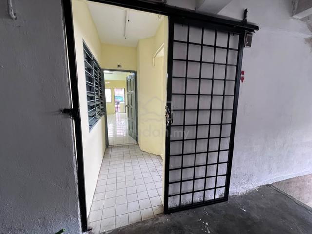 Apartment Taman Bunga Negara 1
