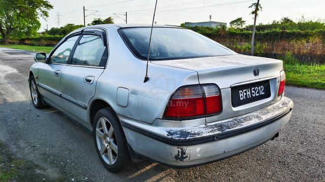 Honda ACCORD SV4 2.2 EXI (A) Direct Owner - 4