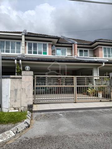 2 Storey Terrace at Kung Phin Villa (Lrg Bayan) for RENT 1