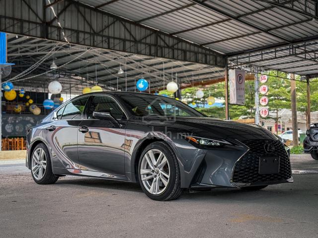 YEAR END SALE 360 CAM 2022 Lexus IS300 2.0 LUXURY - 2
