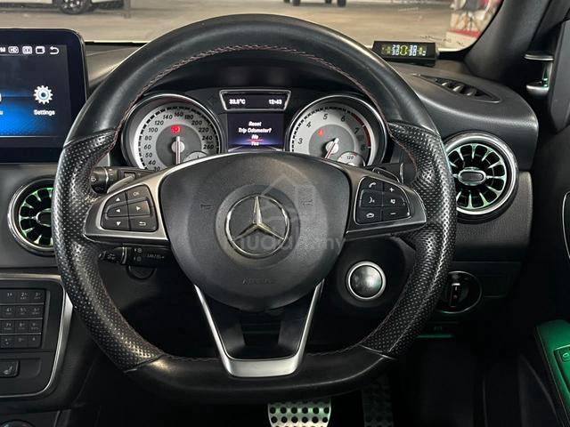 2016 Mercedes-Benz GLA180 1.6 SUV WARRANTY - 3