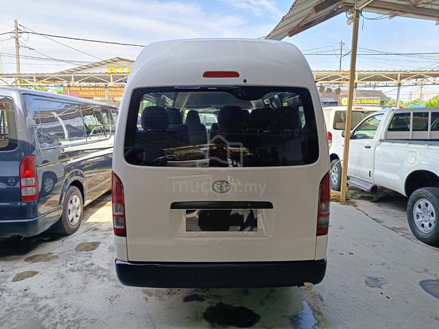 2015 Toyota HIACE 2.5 WINDOW (M) Original Paint - 4