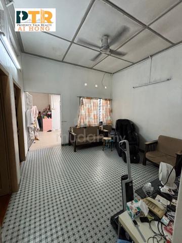 Single storey Semi-D at Lebuhraya Gelugor for sales 1