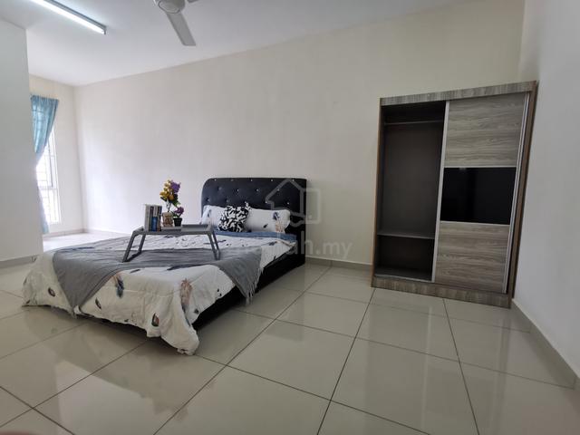 Setapak PV20 Condo Master Room with A/C for rent 1