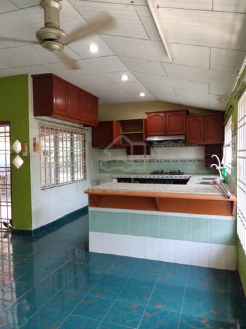 Taman Sri Bayu Bagan Lallang Sepang Corner Terrace House Freehold 1