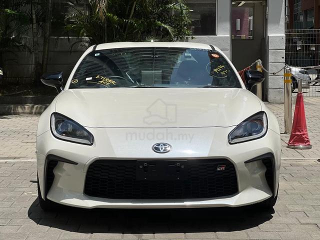 2022 Toyota GR86 2.4 RZ (A) GRADE 4.5B | 17K KM - 2