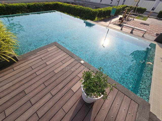 Avenue Garden 1