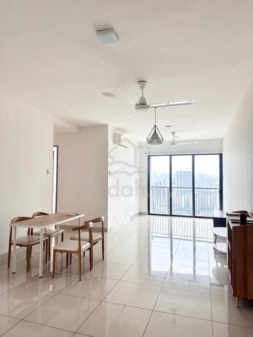 KL Traders Square Residences 1