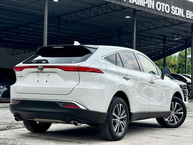2023 Toyota HARRIER 2.0 G (A) GRADE 5A BLACK WHITE - 3