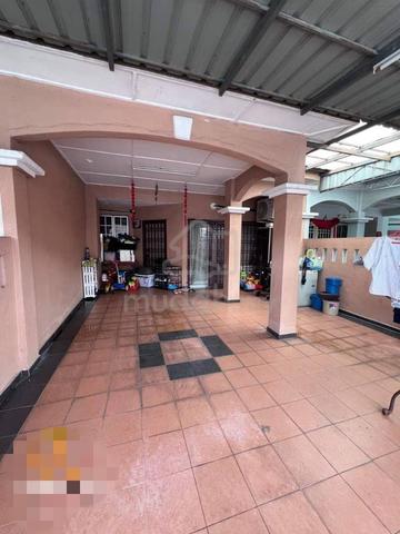 Renovated Freehold House @BandarPuteri Klang 1
