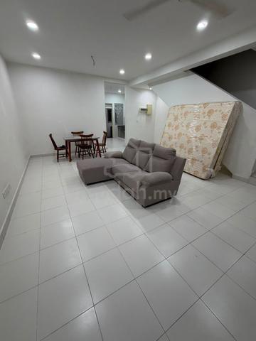 Nusa Bayu 2Storey Full Furnish Easy Access To Tuas/Secondlink 1