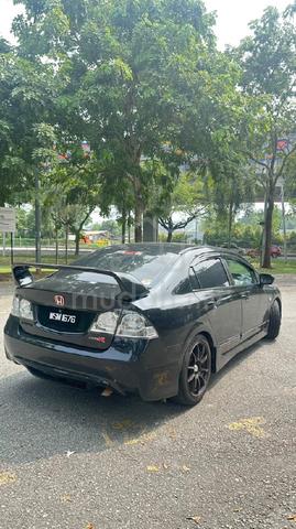 2009 Honda CIVIC 1.8 I-VTEC (A) - 2