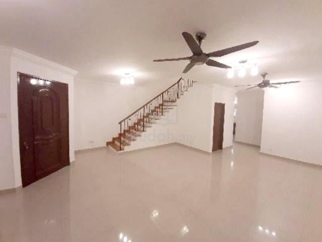 For Rent : Ayu Prima Alam Nusantara 2-Storey Terrace Setia Alam 1