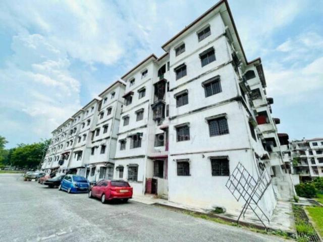 Bandar Teknologi Kajang Flat 1