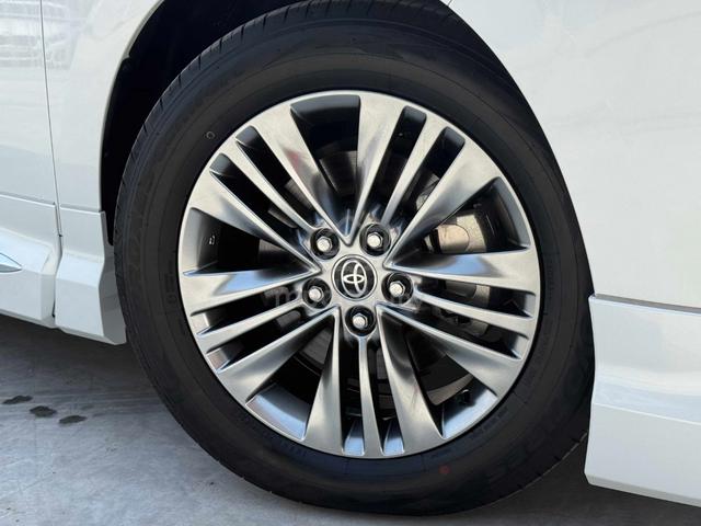 2025 TOYOTA Alphard Z FULLY LOADED & 7 KM ONLY !! - 4