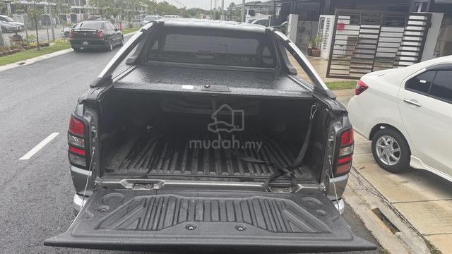 2018 Mitsubishi TRITON 2.4 VGT A/T PREMIUM (A) - 3