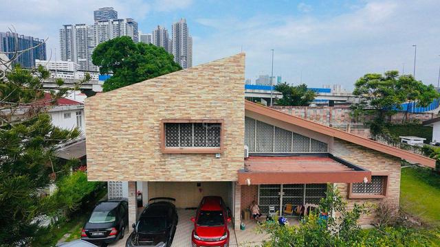 Bungalow - 2 Storey Bungalow Taman Emas Ukay Huge land, Ampang 1