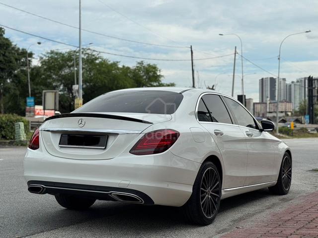 Mercedes Benz C200 1.5 AVANTGARDE FACELIFT - 4