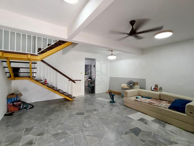 [Well Kept] 2 Storey Terrace House Taman Mawar Bukit Beruntung Rawang 1