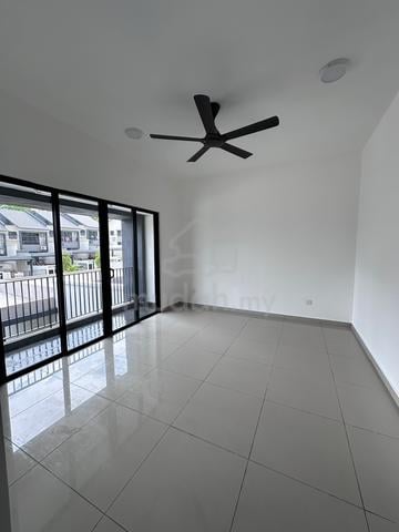 Rumah untuk disewa Sg Merab 1