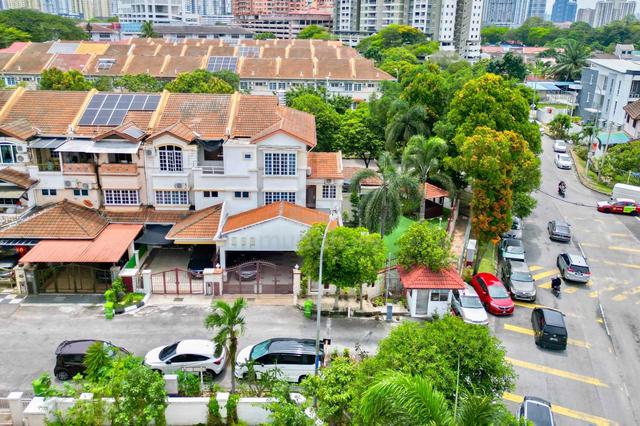 RENOVATED Corner Lot 3 Storey Terrace Taman Medan Idaman, Setapak, KL 1
