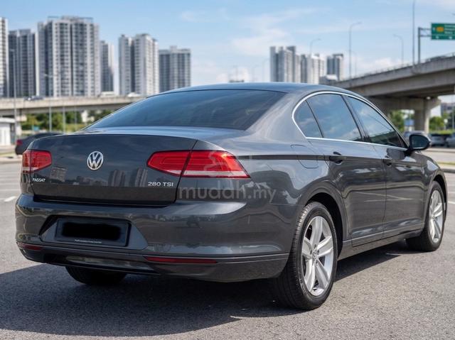 2019 Volkswagen PASSAT 1.8 TSI (A) - 2