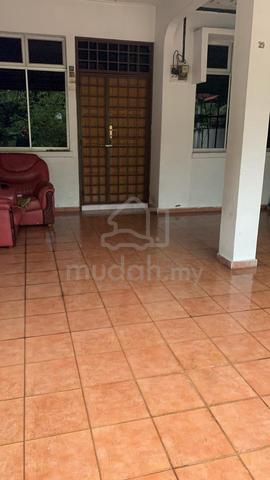 Bintang Utama Senai Terrace House 1