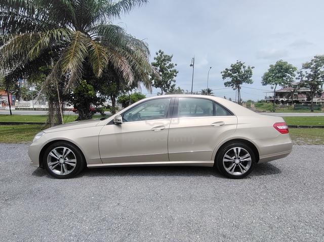 Mercedes Benz E300 AVANTGARDE (CKD) 3.0 (A) - 2