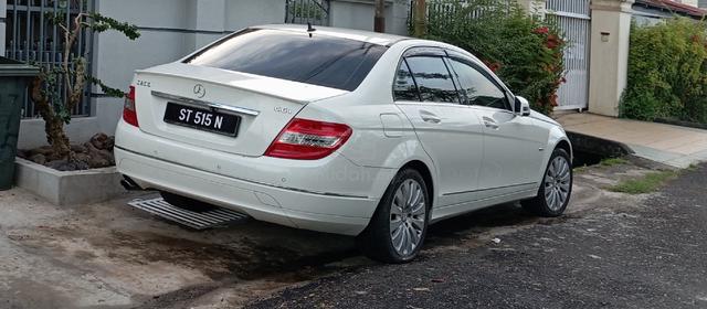 2010 Mercedes Benz C200 1.8 CGI BLUE EFFICIENCY - 1