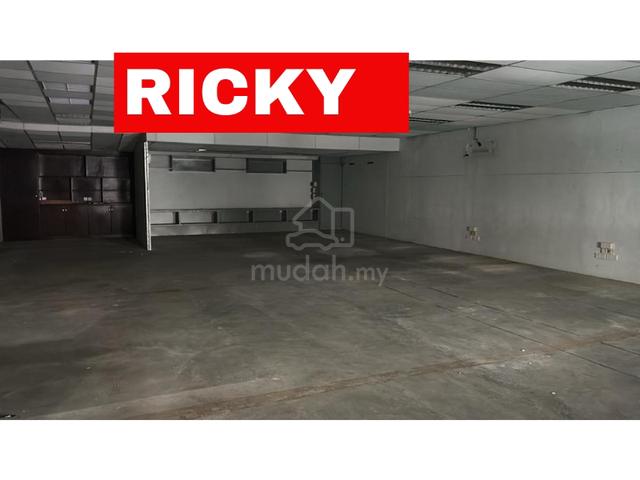 2 Storey Light Industry Factory For Rent at Bayan Lepas View to Offer 4