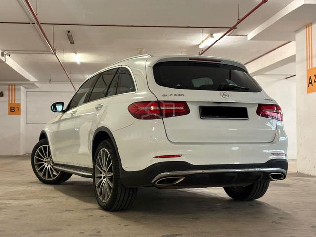 2017 Mercedes Benz GLC250 4MATIC COUPE AMG LINE - 3