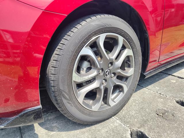 2015 Mazda 2 1.5 (A) - 5