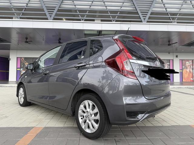 2018 Honda JAZZ 1.5 E (A) - 4