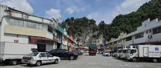 Gombak Bolton industrial warehouse for sales near mrr2 ldp duke plus 1