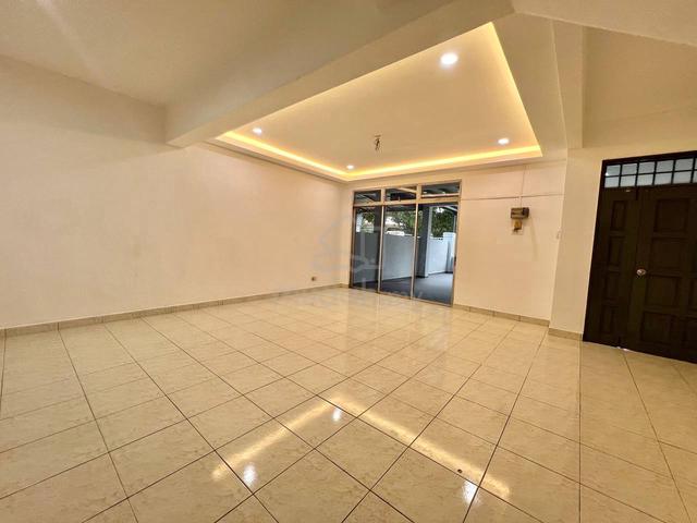 Cashout RM110K Taman Mutiara Pontian 4 Bilik 3 Bilik Air Renovated 1